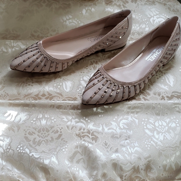 Michael by Michael Shannon Blush Flats - Picture 6 of 8